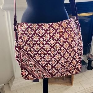Vera Bradley messenger bag